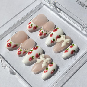 Strawberry Ballet | Håndlavede Press-Ons